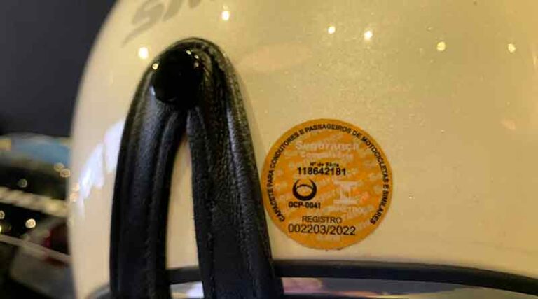 Entenda porque o selo do Inmetro no capacete é obrigatório no Brasil ...