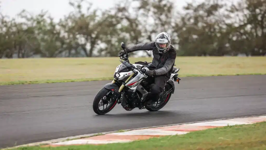 Bajaj Dominar NS400Z