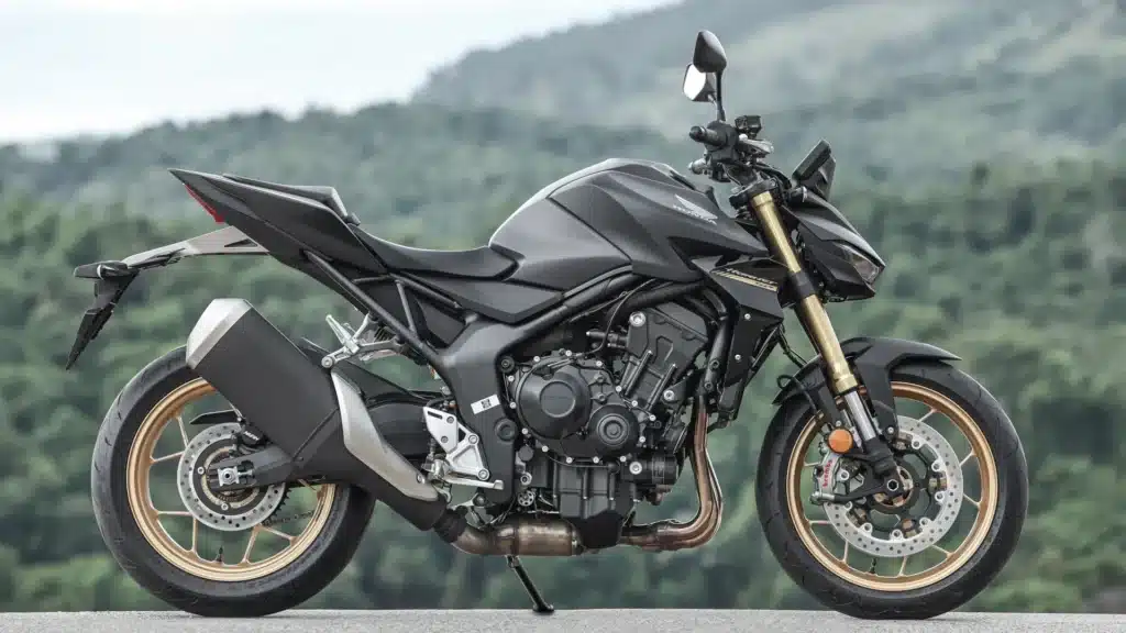 Honda CB1000 Hornet 2027 versão SP em Preto Fosco, vista lateral, com garfo e rodas douradas